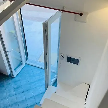 Apartamento Vino Di Bianca Immobilevante Ponza