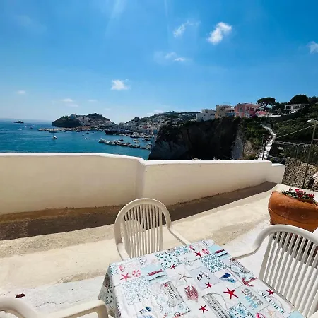 Vino Di Bianca Immobilevante Apartamento Ponza