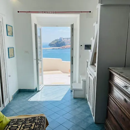 Apartamento Vino Di Bianca Immobilevante Ponza