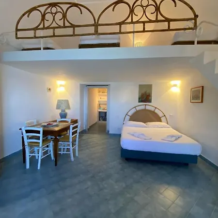 Vino Di Bianca Immobilevante Apartamento Ponza